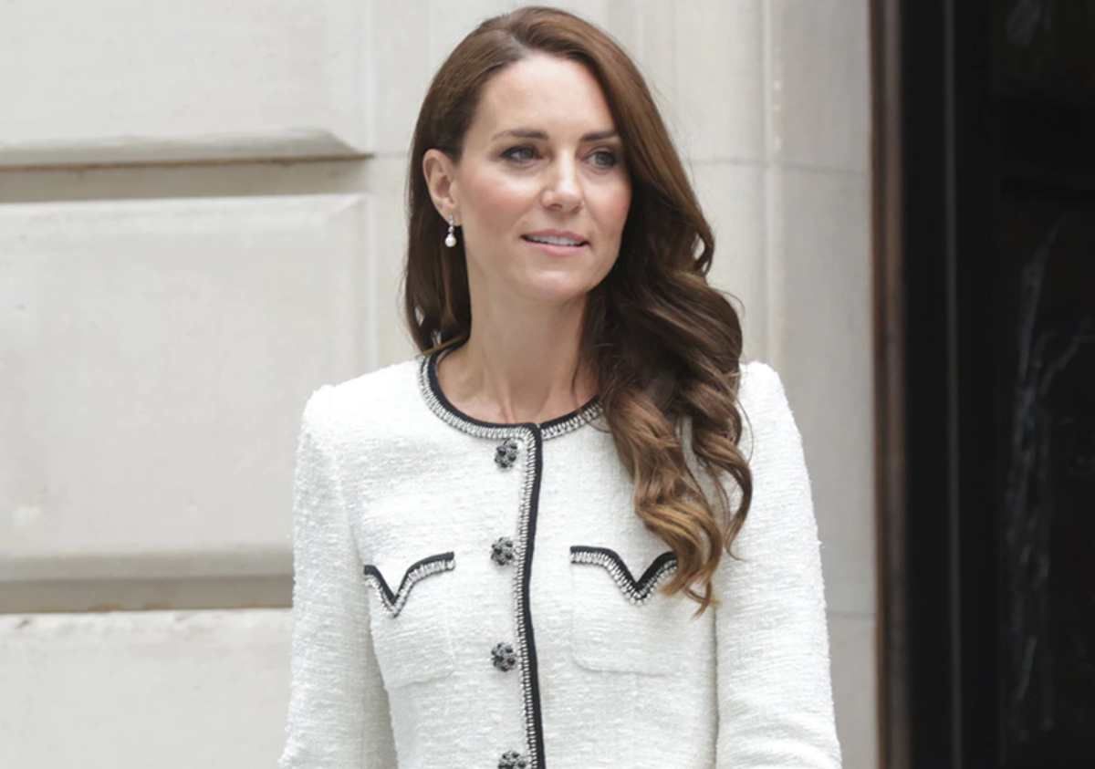 admin ajax.php?action=kernel&p=image&src=%7B%22file%22%3A%22wp content%2Fuploads%2F2023%2F09%2Flikewoman kate middleton new hair look