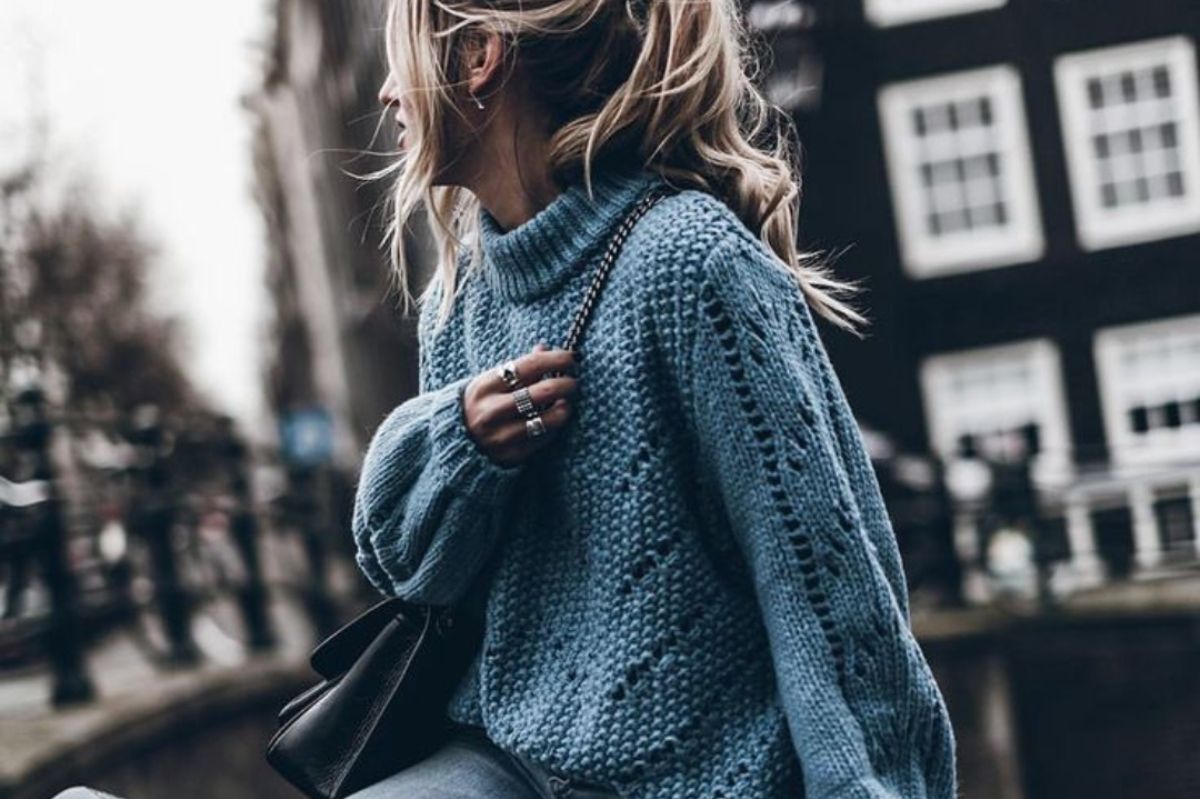 10 sweater outfit ideas e634338c