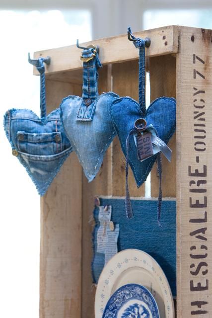lovely denim hearts from your old jeans