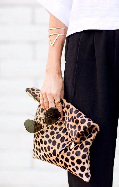Leopard print cluch and sunnies. Minimal colours on outfit. #trend #rasspstyle #streetstyle