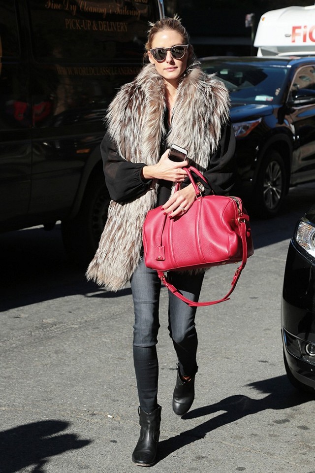 olivia palermos five second style tip will make you more fashionable 1577083.640x0c
