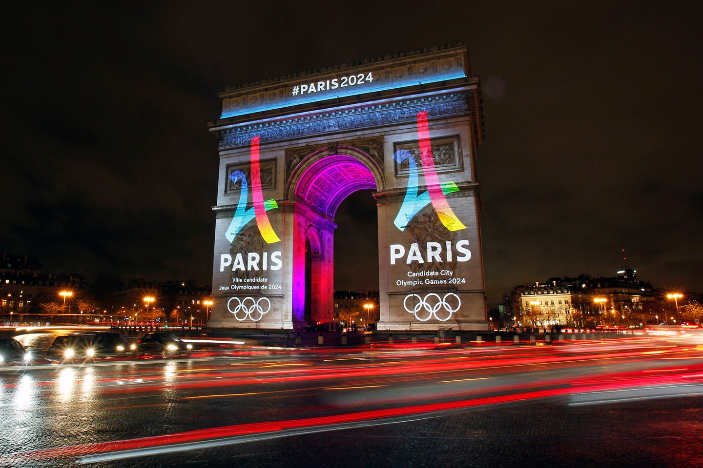Paris Unveils Logo for Paris Olympics 2024 Arc De Triomphe Vogue 10Feb16 Getty b 1440x960