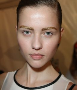news.ikonomakis.gr wp content uploads 2016 11 dior brows getty 0