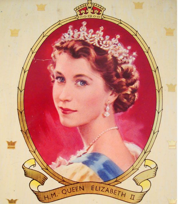 Τα εξώφυλλα της Βασίλισσας, QUEEN ELIZABETH COVER MAGAZINES, EXOFYLLA, PERIODIKA, VASILISSA ELISAVET, nikosonline.gr