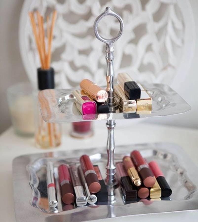 Αποτέλεσμα εικόνας για Πώς να οργανώσετε τα προϊόντα του make-up σαν fashion girl