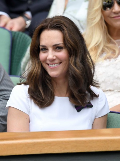 images easyblog articles 8155 b2ap3 medium kate middleton attends the mens singles final at the wimbledon 2017 in london 160717 4