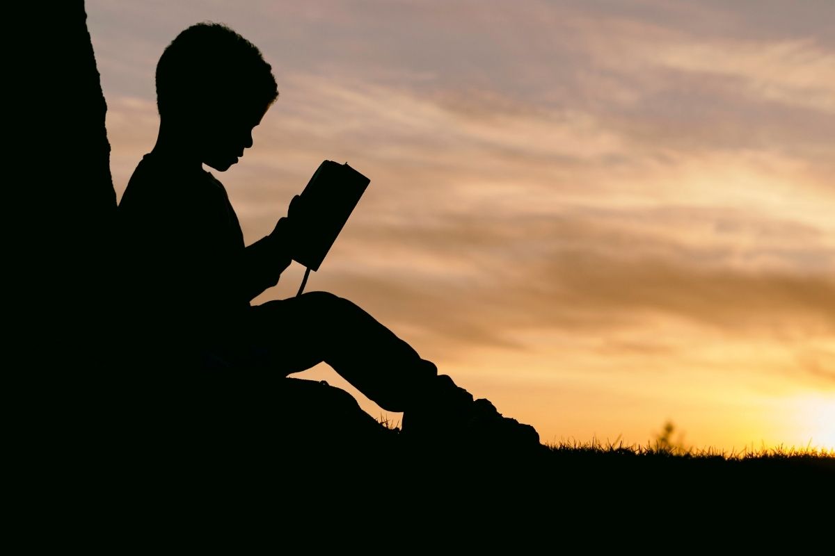 Με αφορμή την σημερινή Παγκόσμια Ημέρα Παιδικού Βιβλίου, ας μιλήσουμε για το πως θα μάθουμε στα παιδιά μας να αγαπήσουν το διάβασμα και τα βιβλία.