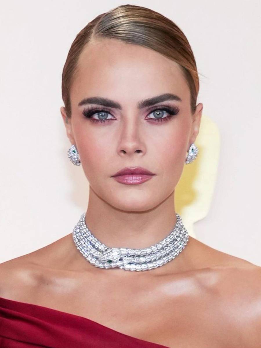 likewoman caradelevingne