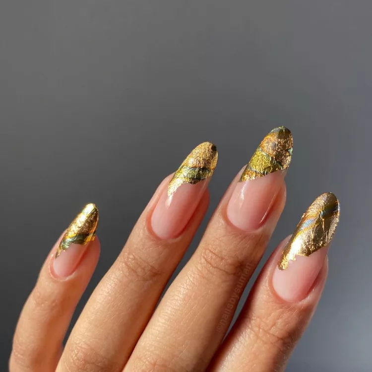 likewoman goldfoils