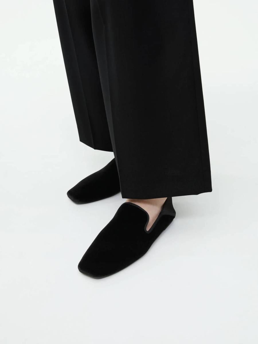 likewoman loafers 1